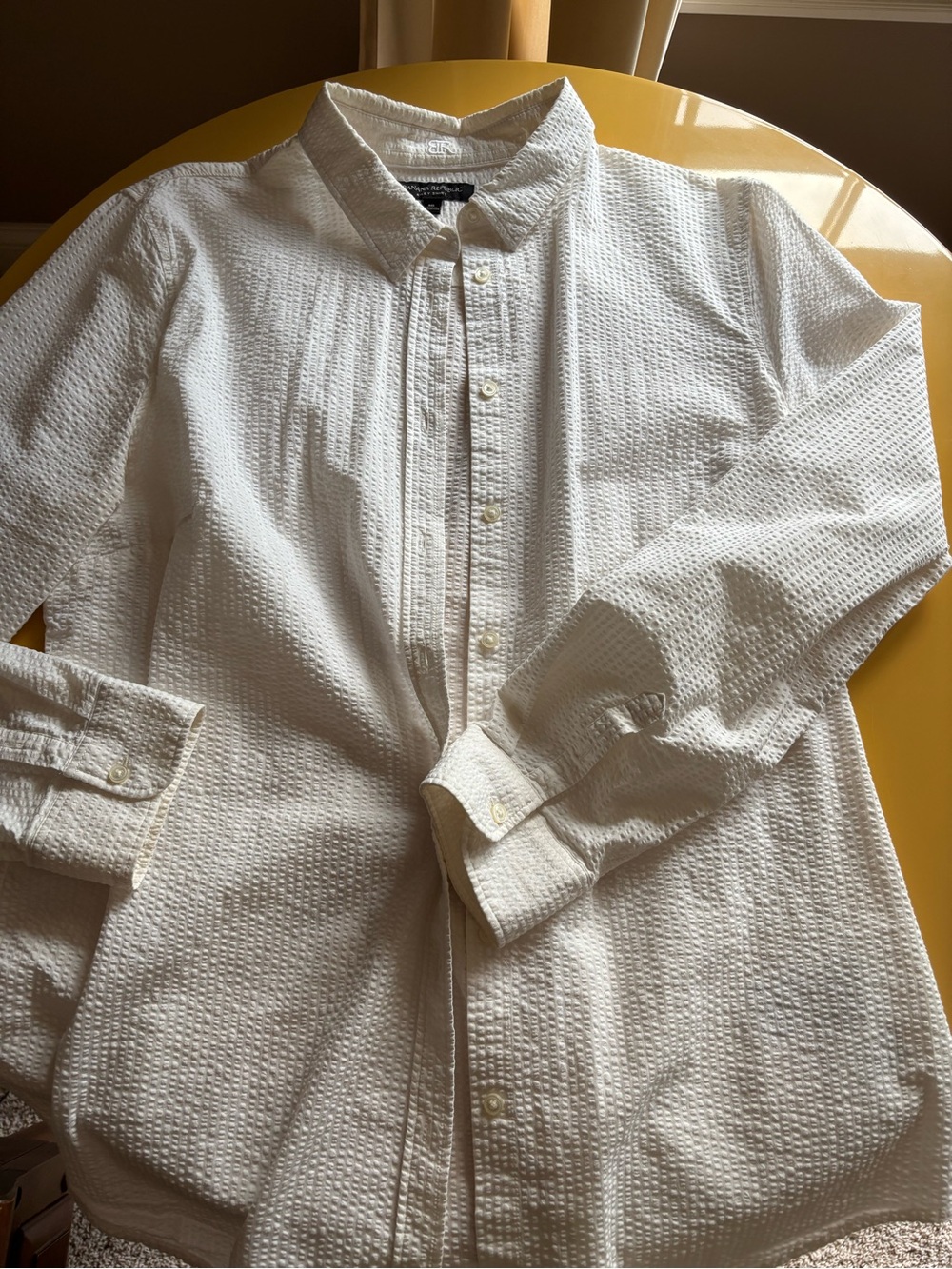 Banana Republic Riley White Button long sleeve top seersucker cotton sz 16